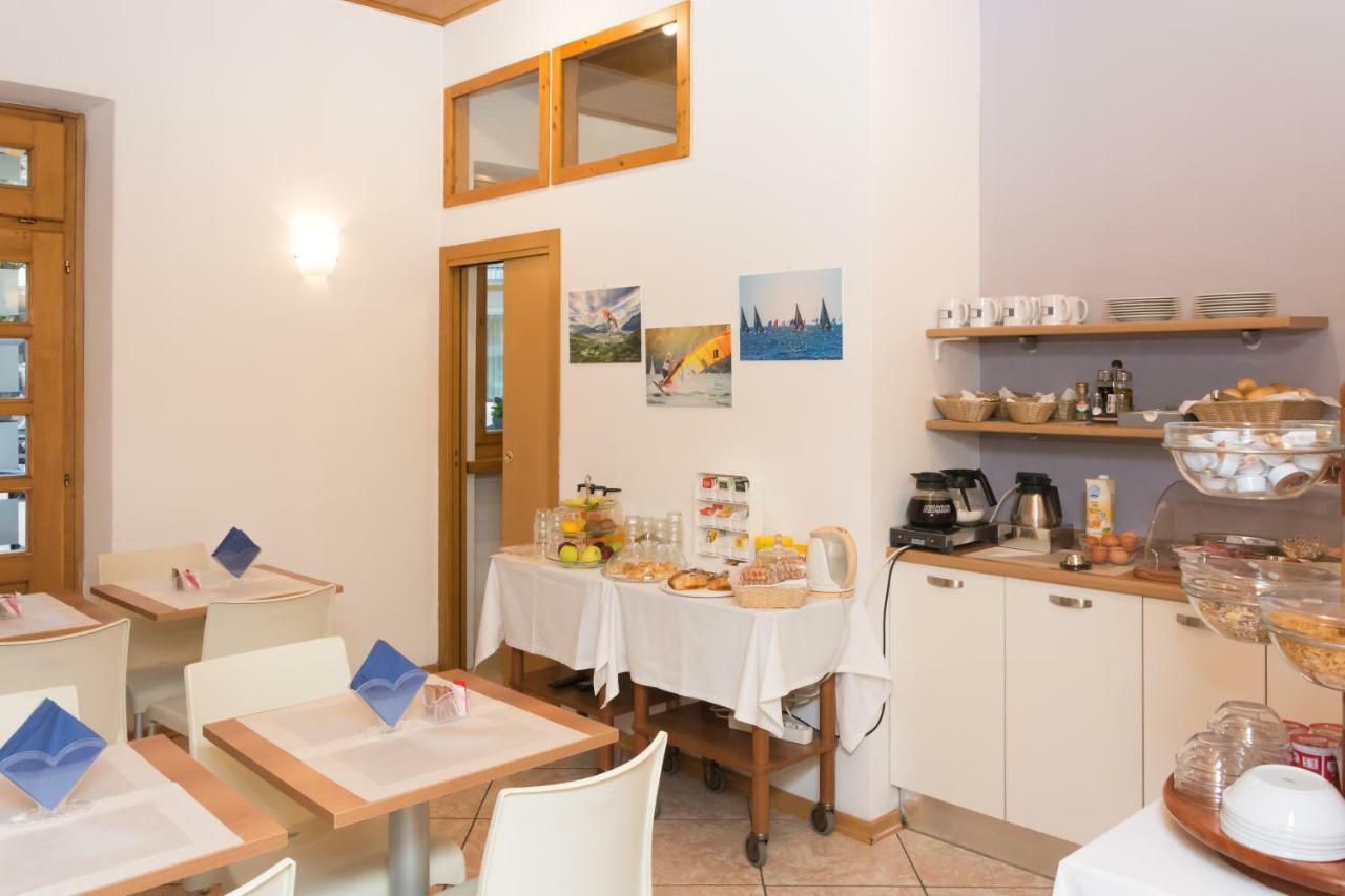 Villa Nirvana Torbole Sul Garda Exterior foto